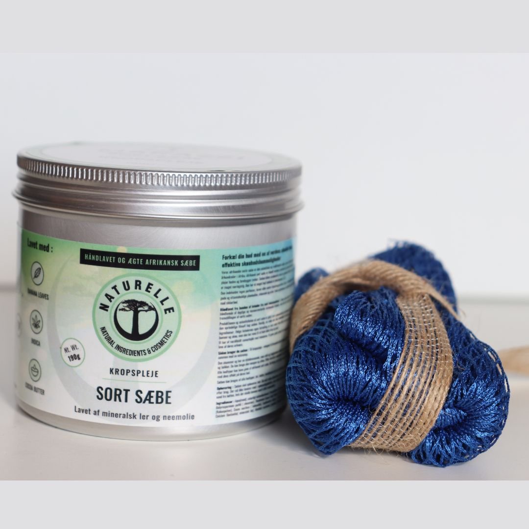 1 stk. sort sæbe til kropspleje + netsvamp i egyptisk bomuld - øko & vegan 190g - Naturelle.dk