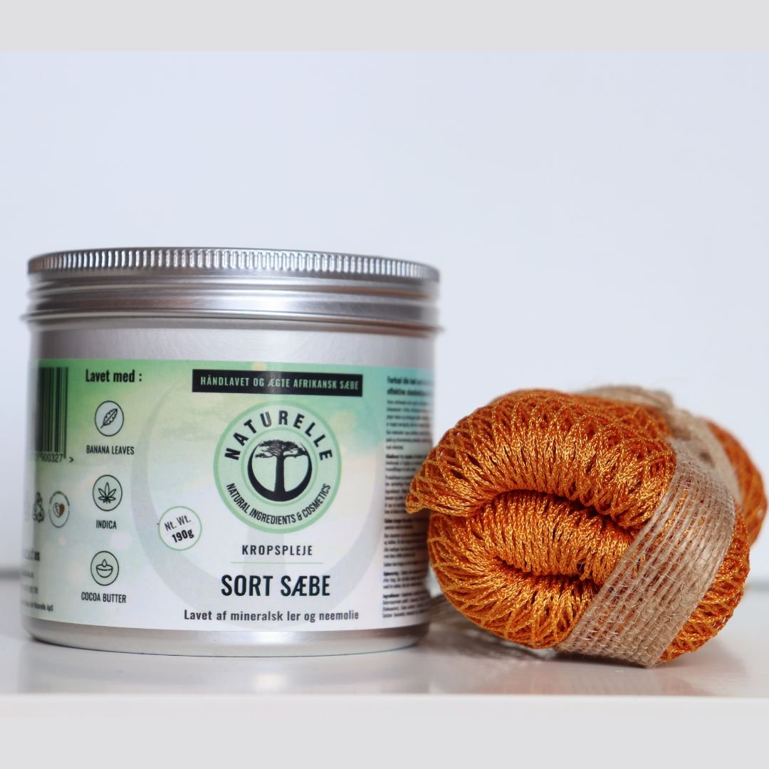 1 stk. sort sæbe til kropspleje + netsvamp i egyptisk bomuld - øko & vegan 190g - Naturelle.dk