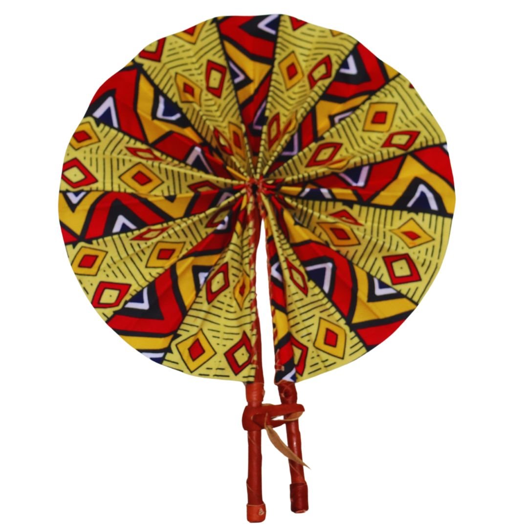 Håndlavet vifte i flot afrikansk stof – et unikt design til dig - Naturelle.dk