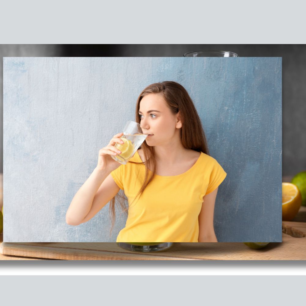 Hvorfor ALLE bør drikke citronvand dagligt? - Naturelle.dk