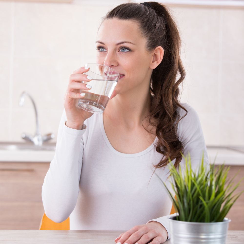 Sådan holder du dig hydreret hele dagen - Naturelle.dk