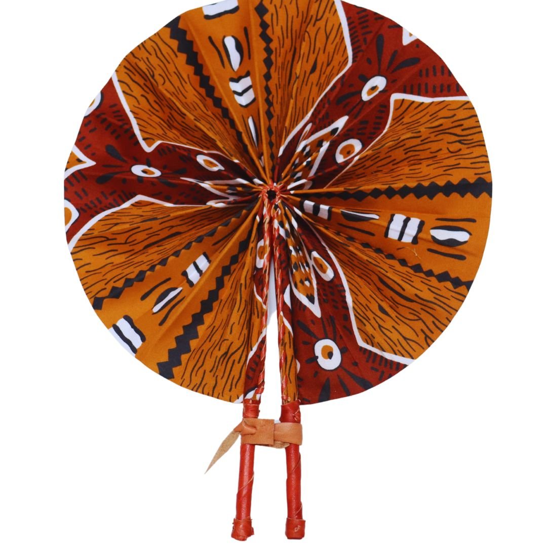 Håndlavet vifte i flot afrikansk stof – unikt design i bomuld og læder - Naturelle.dk